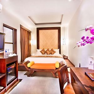 Villa Queen Bed Private Mini Pool Smoking